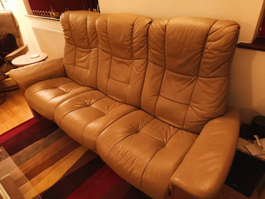 Stresses Windsor high back Paloma 3 seater sofa