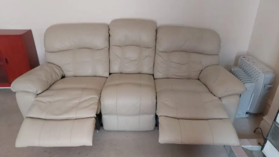 Leather, 3 seater cream recliner sofa