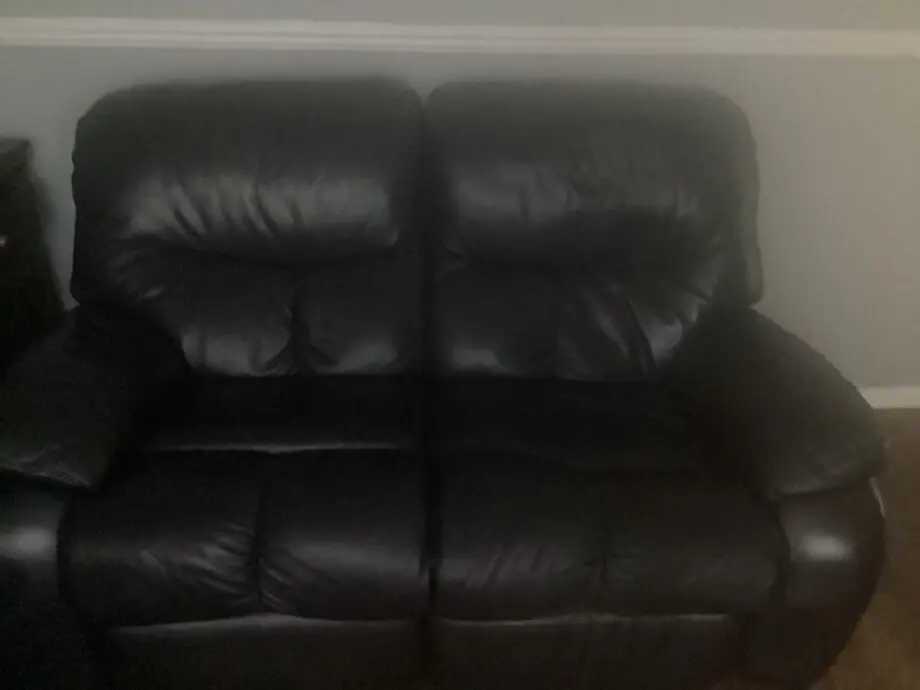 2 and 3 seaters settees
