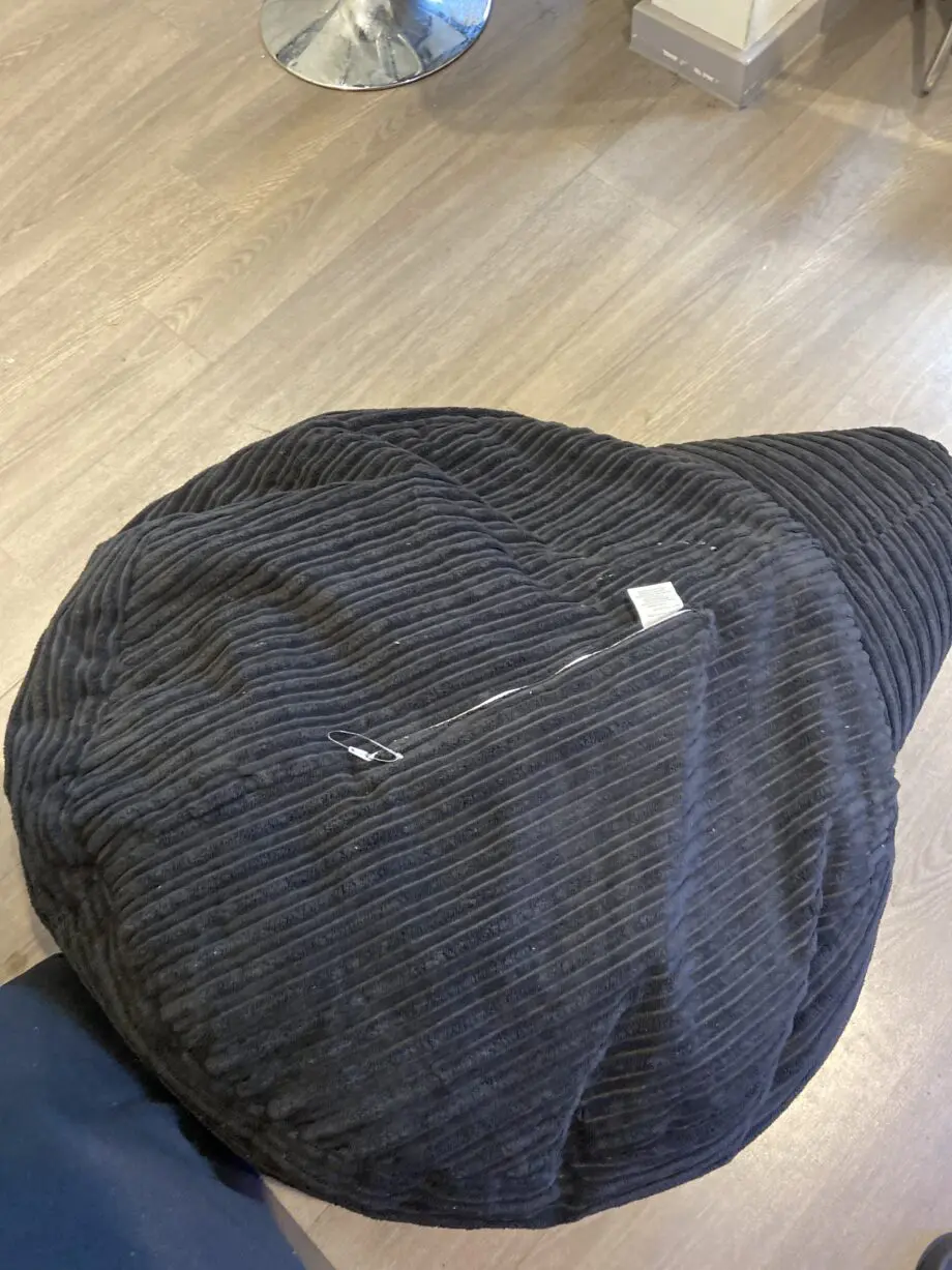 Black bean bag
