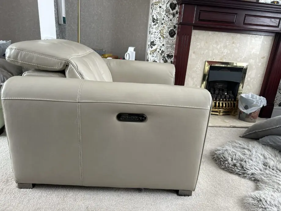 Sofology Alessio 3 seater & Chair leather in beige