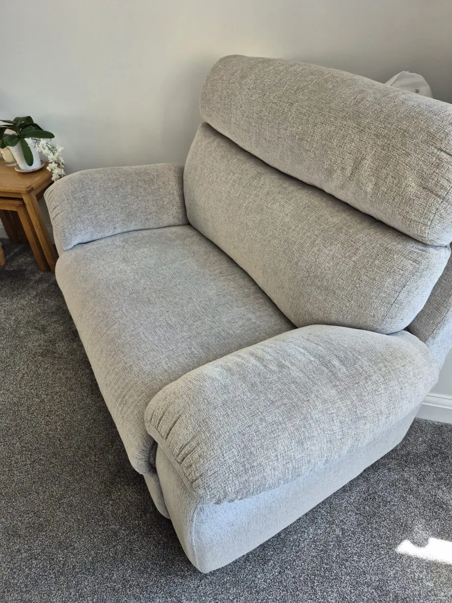 SCS Cloud Love Seat