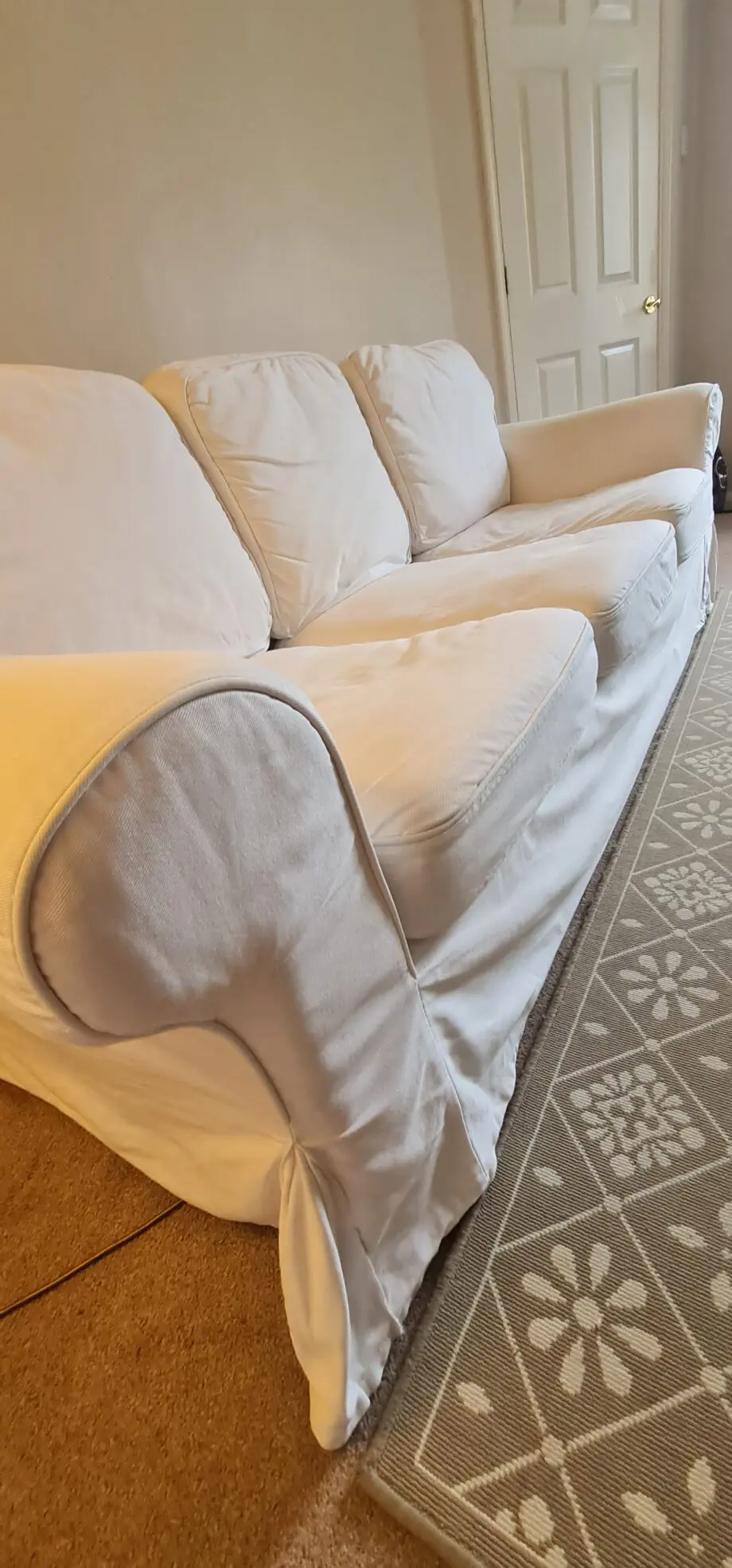 IKEA EKTORP THREE-SEATER SOFA with 6 cushions and beautiful velvet covers