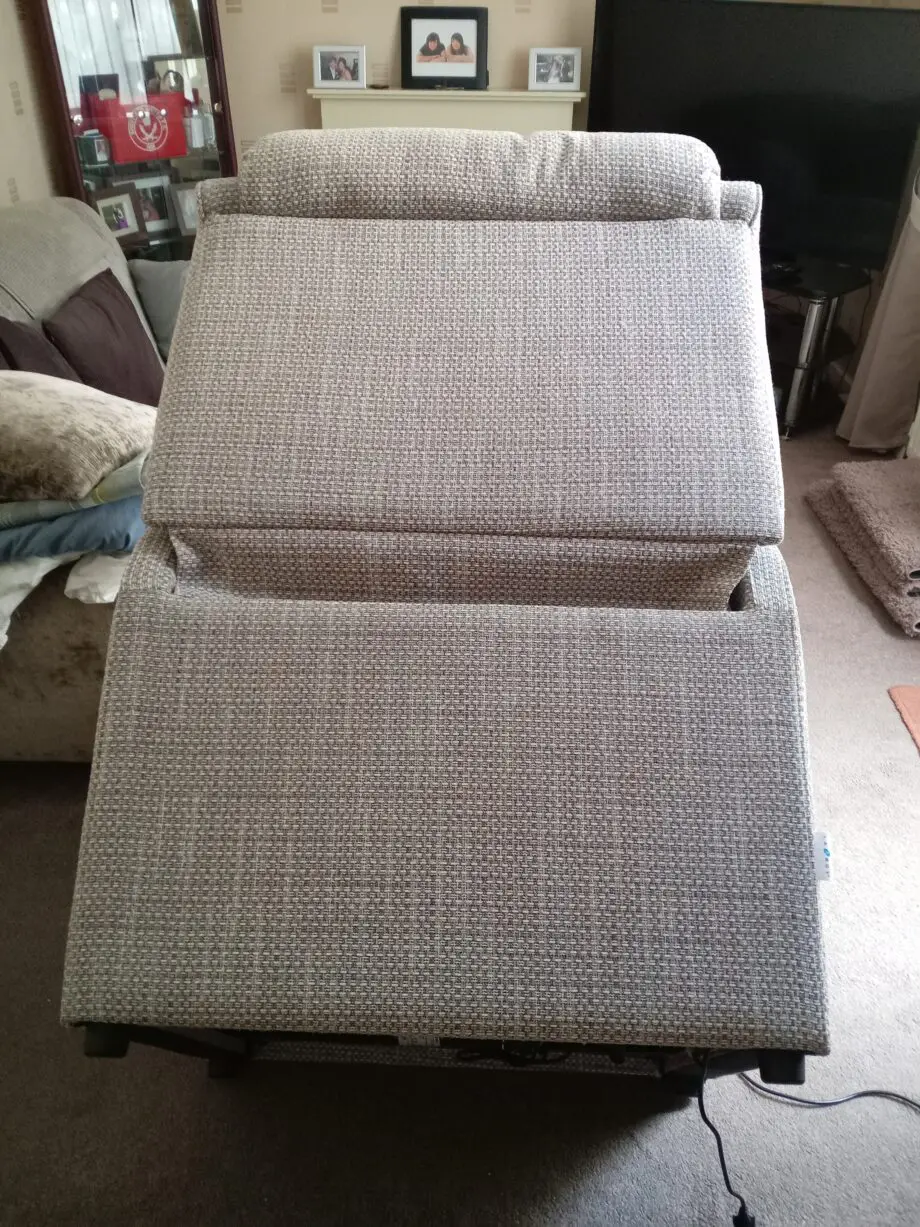 CASHMERE LAZBOY