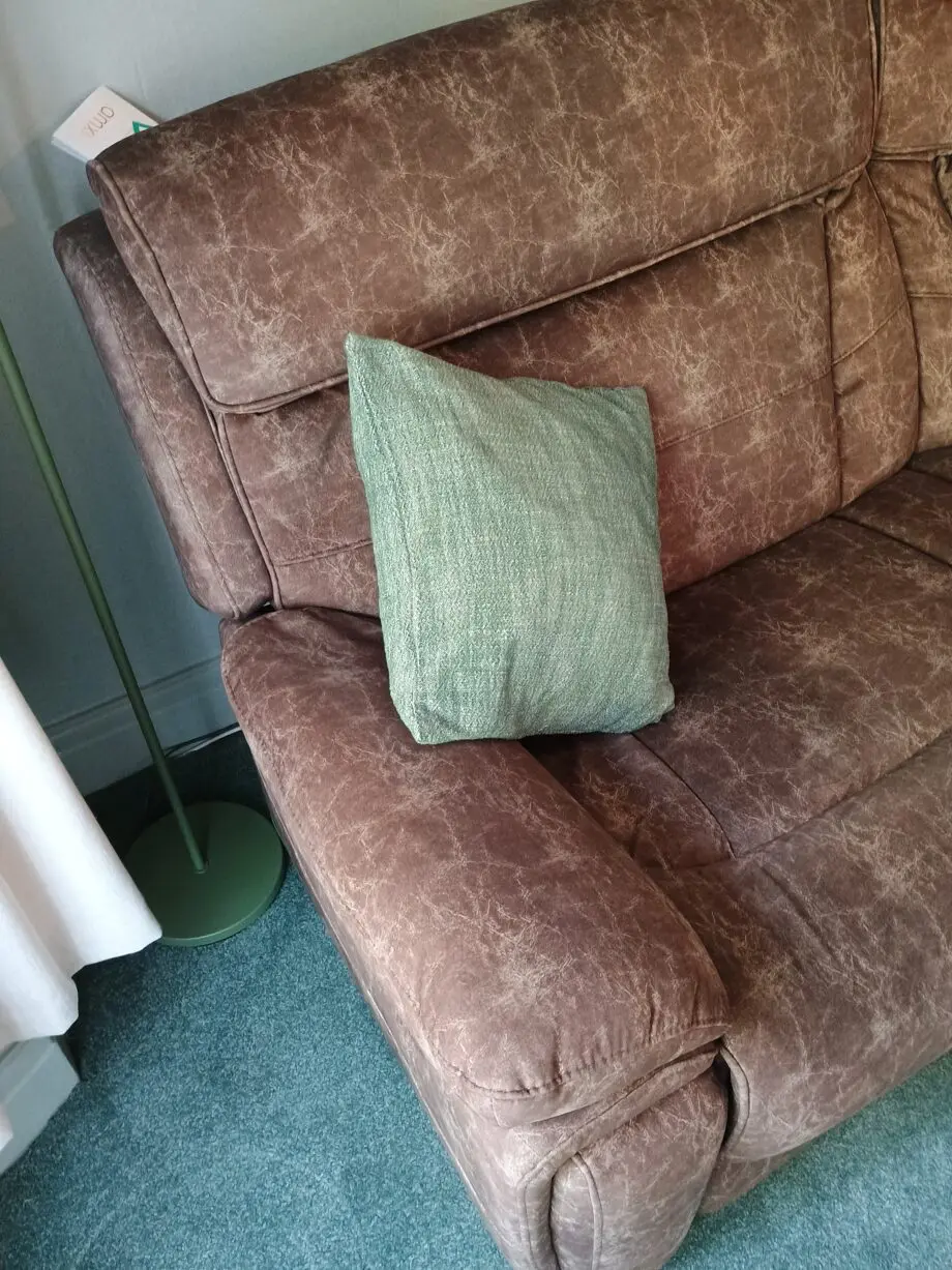 Scs brown marbled sofa
