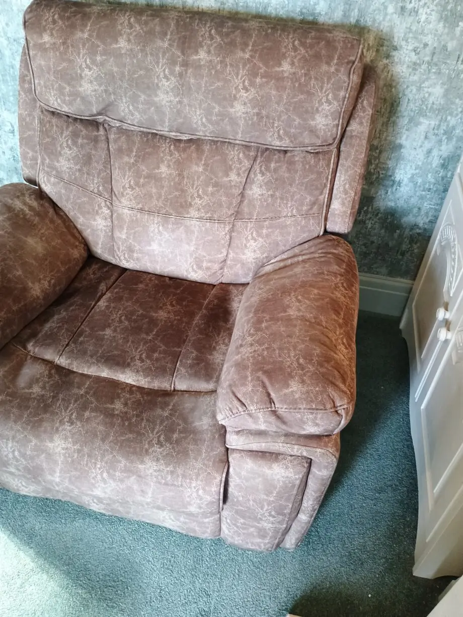 Scs brown marbled sofa