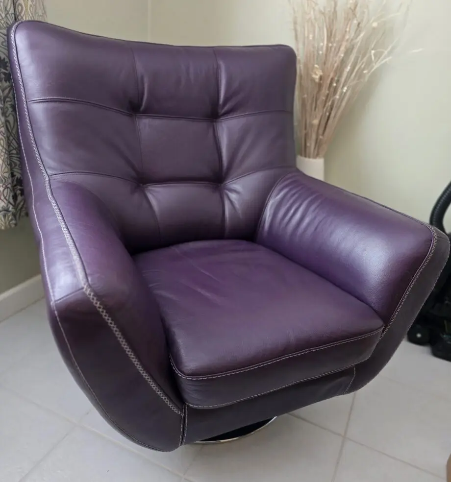 Beautiful Deep Purple Sofa Set