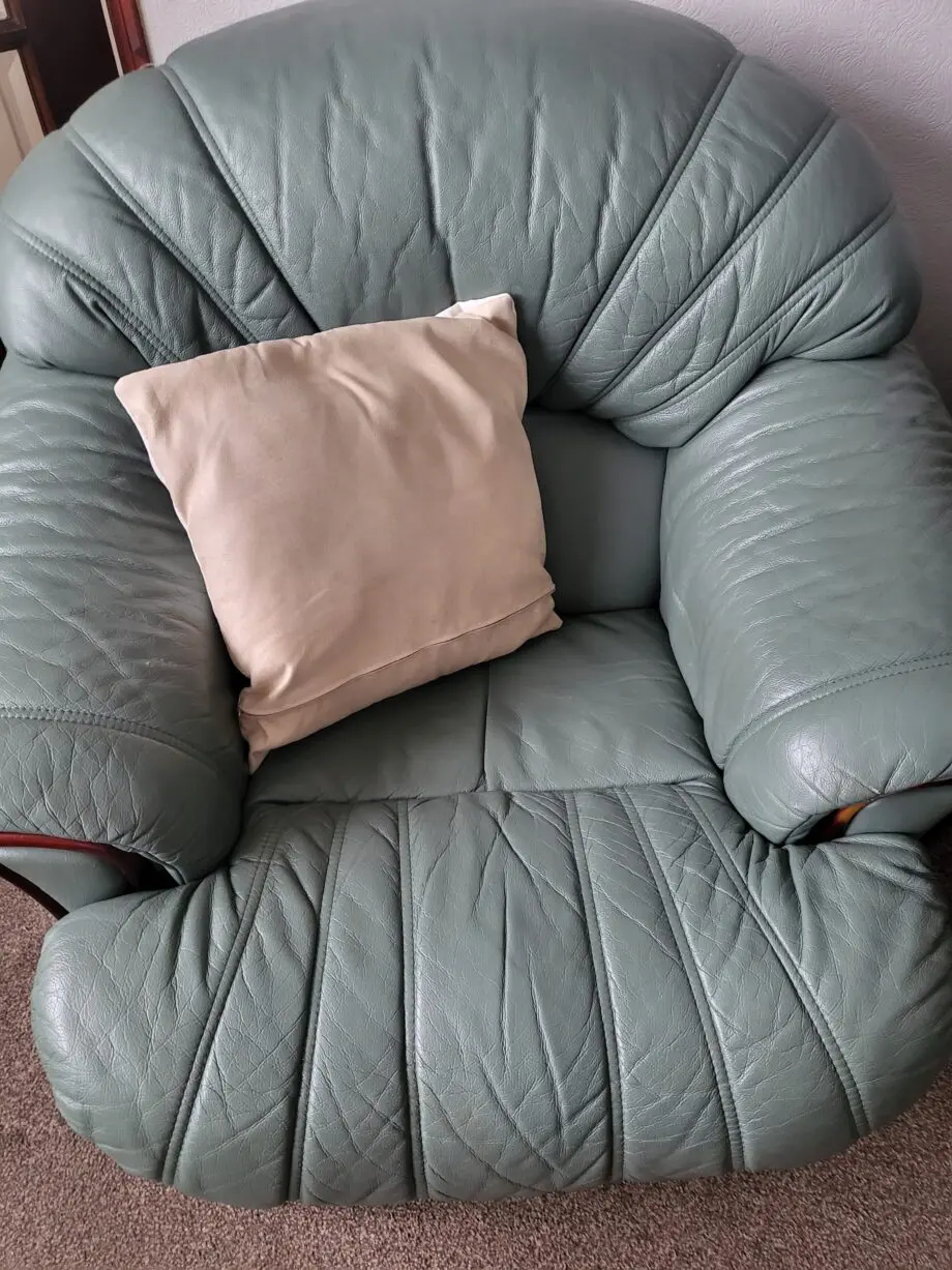 Leekes sage green e piece suite