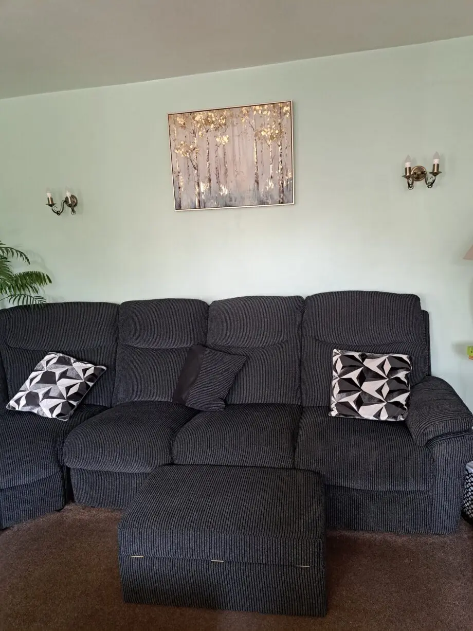 LAZYBOY 6 seater corner sofa.