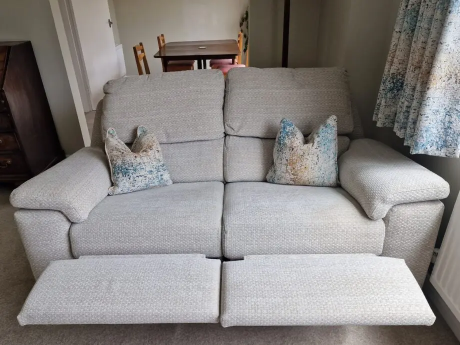 G Plan Taylor 2 seater power recliner and 3 seater sofa