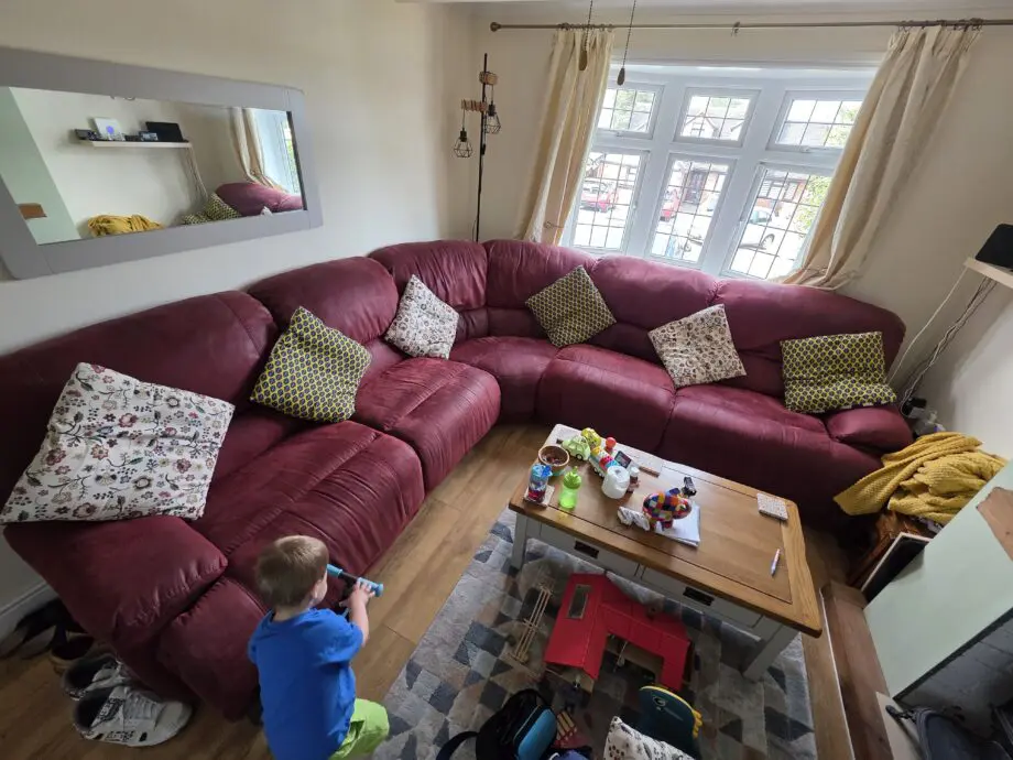 Harveys 5 Piece 7 Seater Corner Sofa. Manually Reclining.