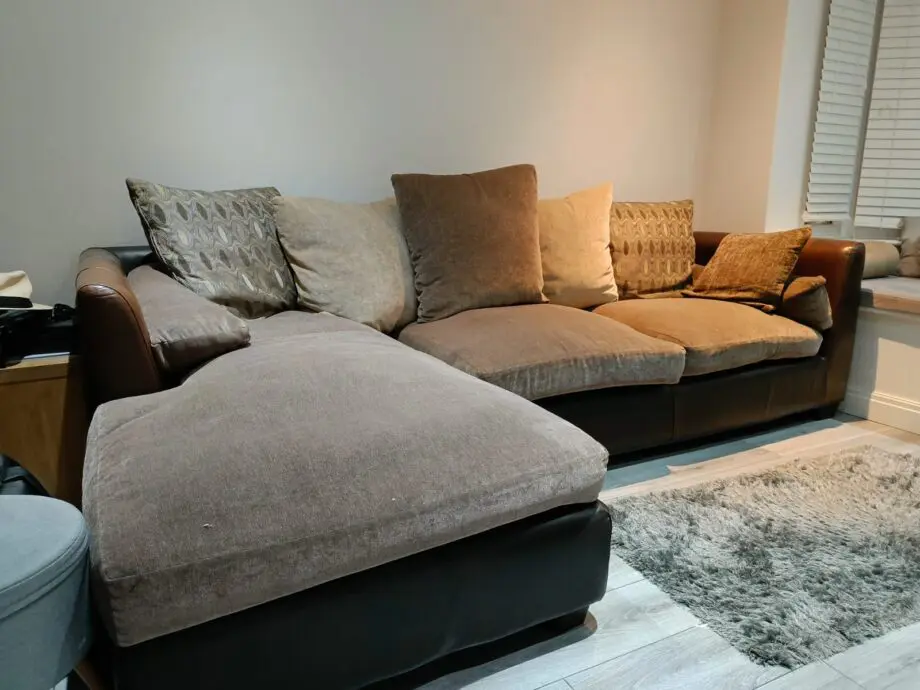 High Quality Deep-Brown Leather Corner 3-seater Sofa with Chaise Lounge