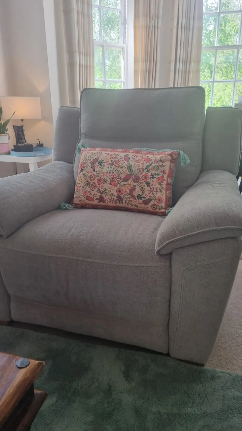 Almost new Oak Furnitureland sofa set