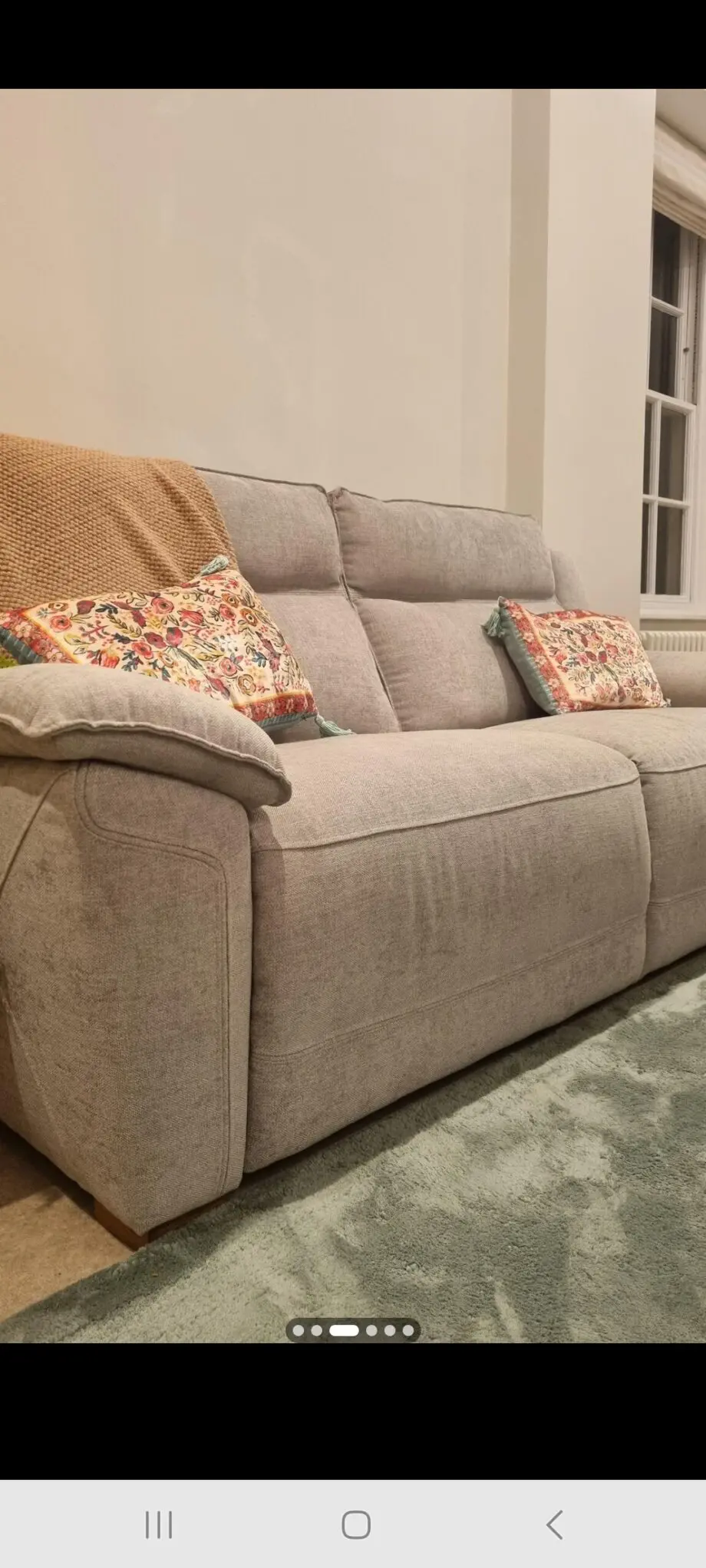 Almost new Oak Furnitureland sofa set