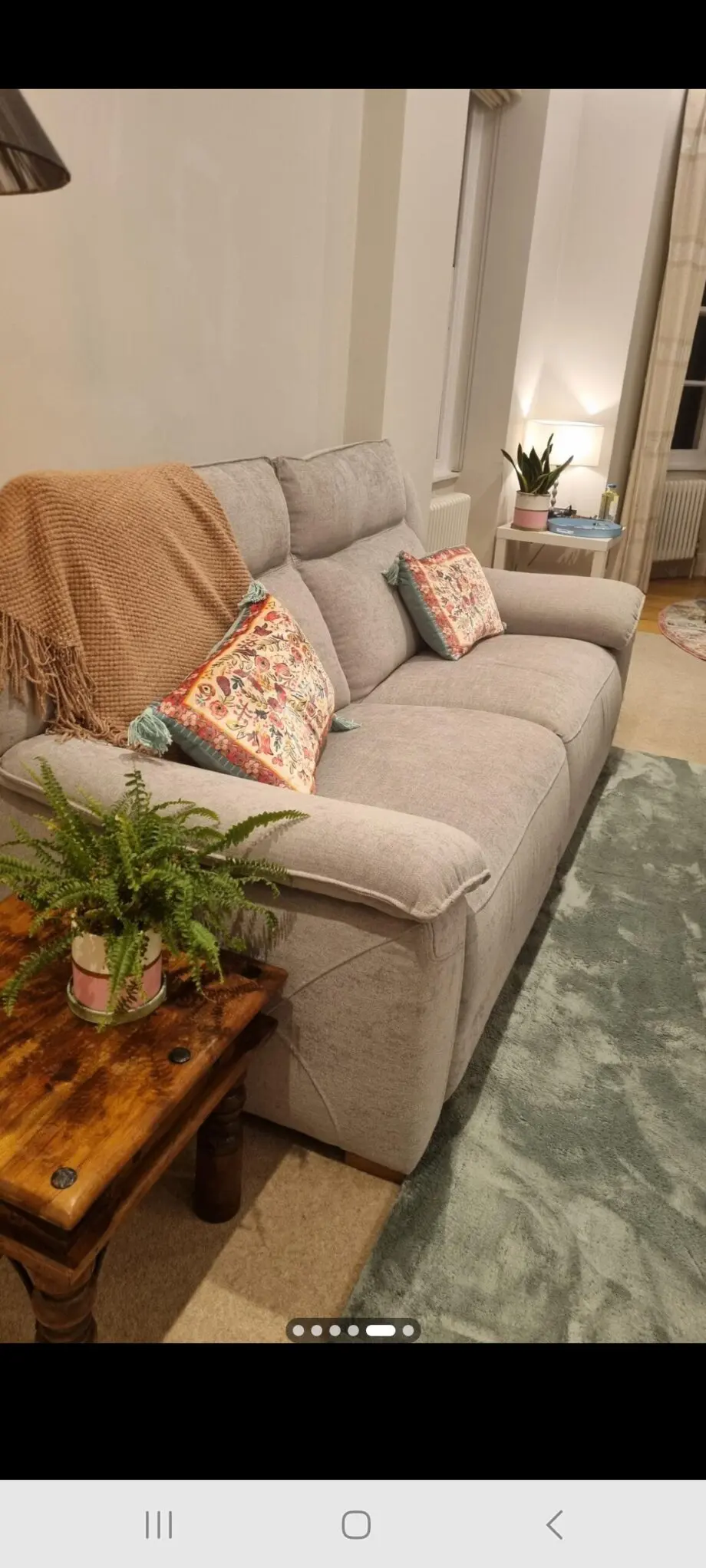 Almost new Oak Furnitureland sofa set