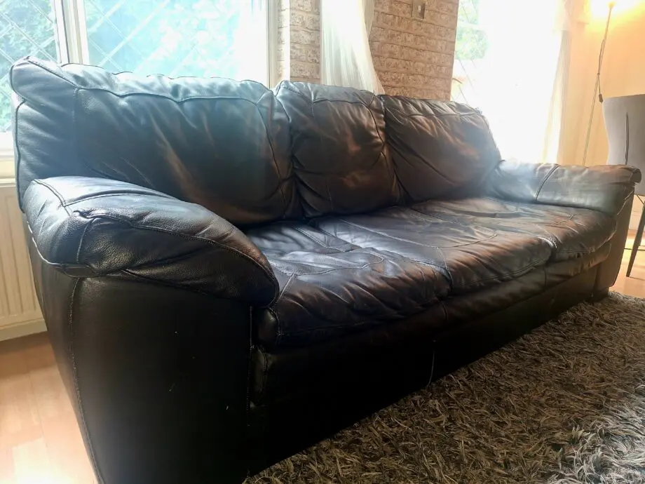 DFS sofa set