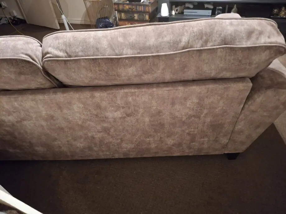 SCS Esme 2 seater brown marble effect sofa, had since March 2023, we want to change to single sofas hence the sale. Bought brand new 2 yrs old high back sofa.sofa