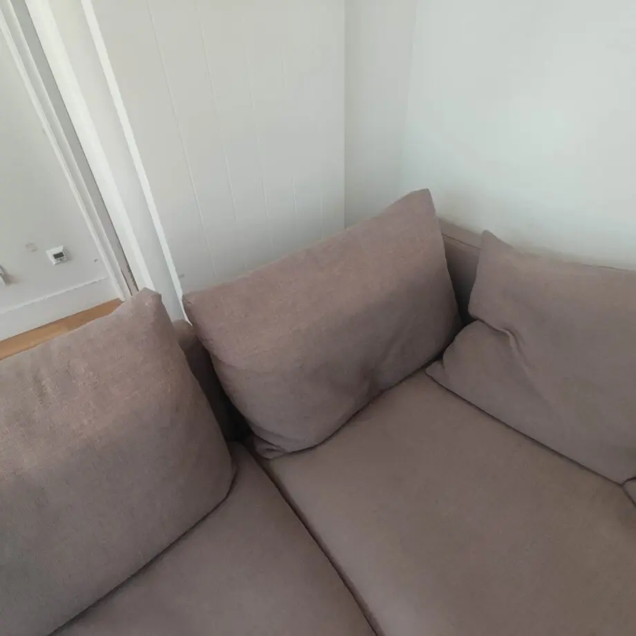 Quality large L shaped "Camerich" sofa - fabric in grey (some sun lightening note)