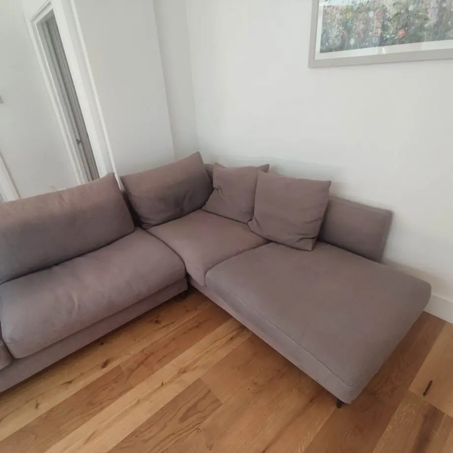 Quality large L shaped "Camerich" sofa - fabric in grey (some sun lightening note)
