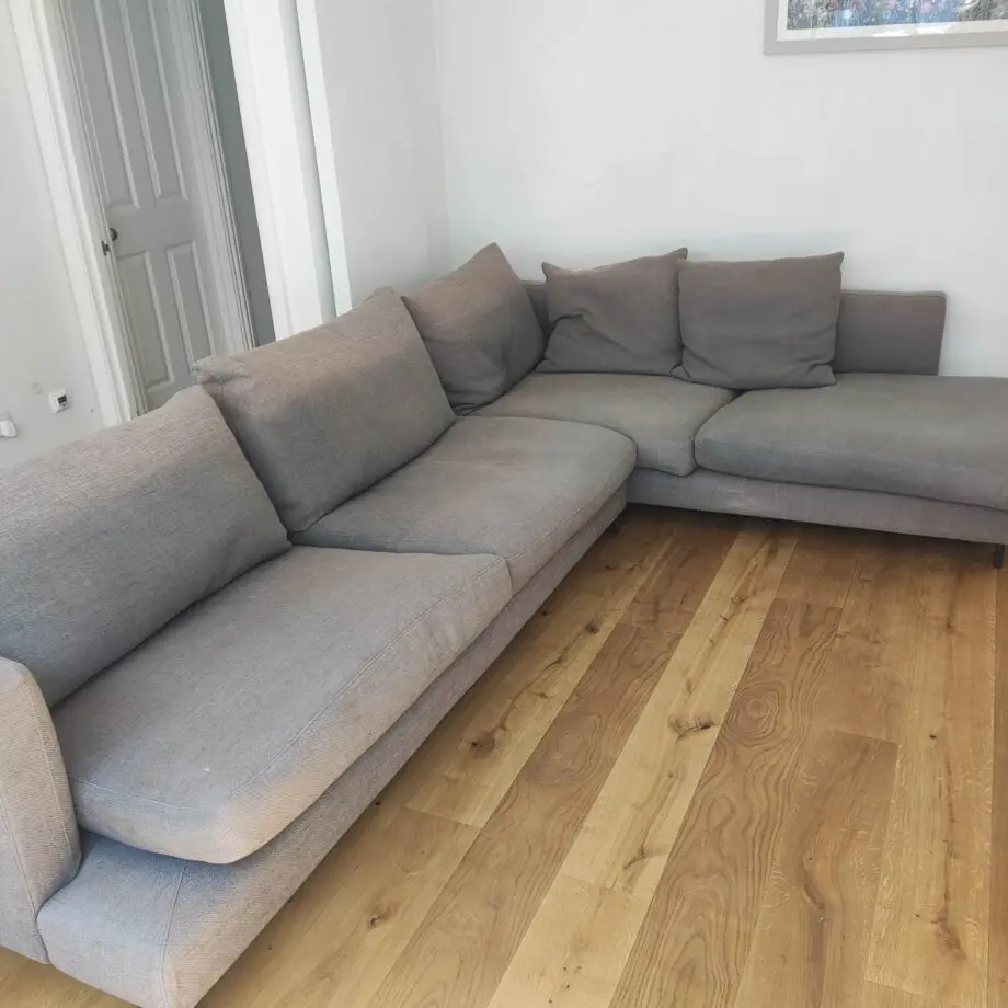 Quality large L shaped "Camerich" sofa - fabric in grey (some sun lightening note)