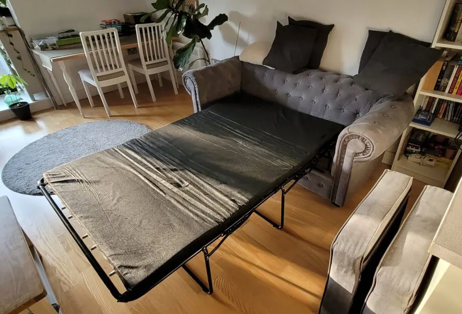 Chesterfield Style Sofa Bed