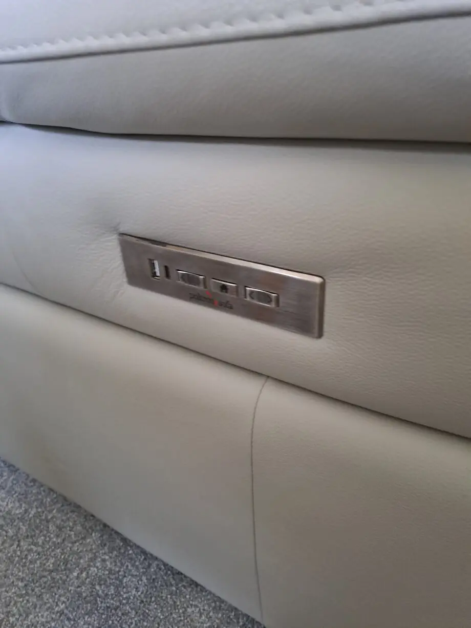 SCS Pearl Grey leather 3 piece suite