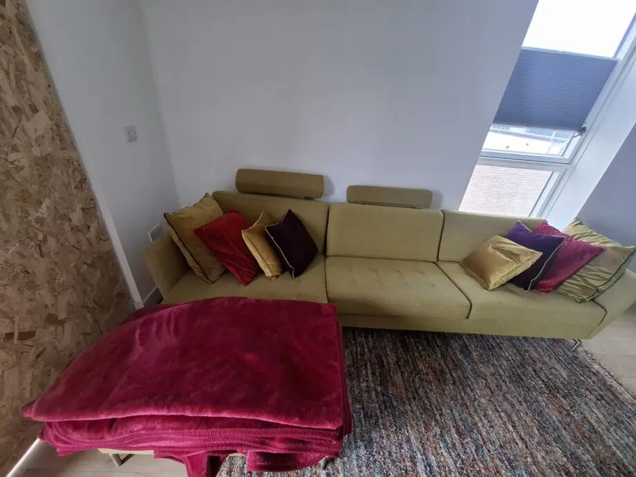 BoConcept Green Chaise lounge sofa