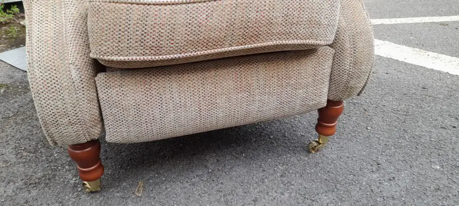 As new Parker Knoll electrically Reclining Armchair with USB port