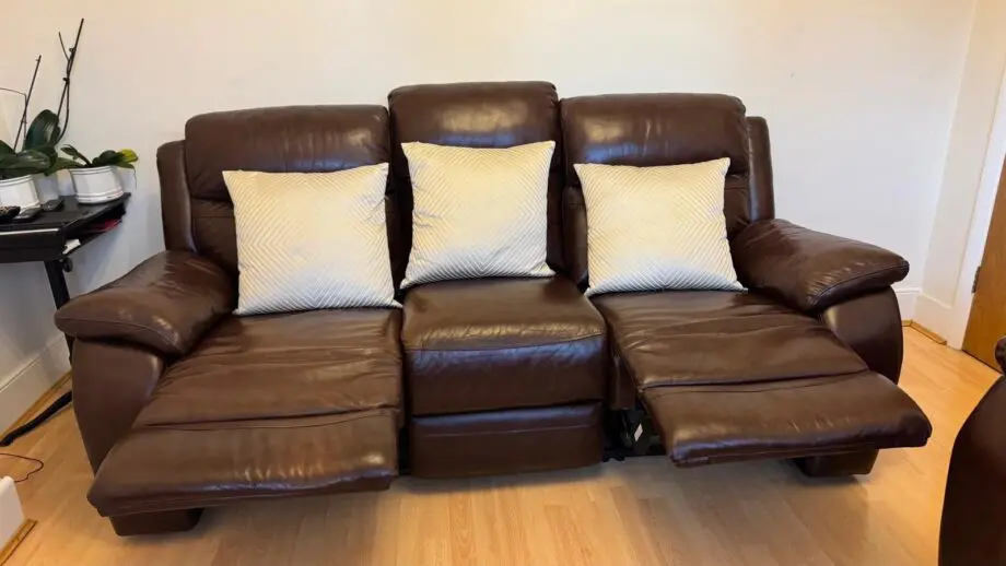 Harvey's Leather 3+2 Leather Recliner Sofa Set - Barely used