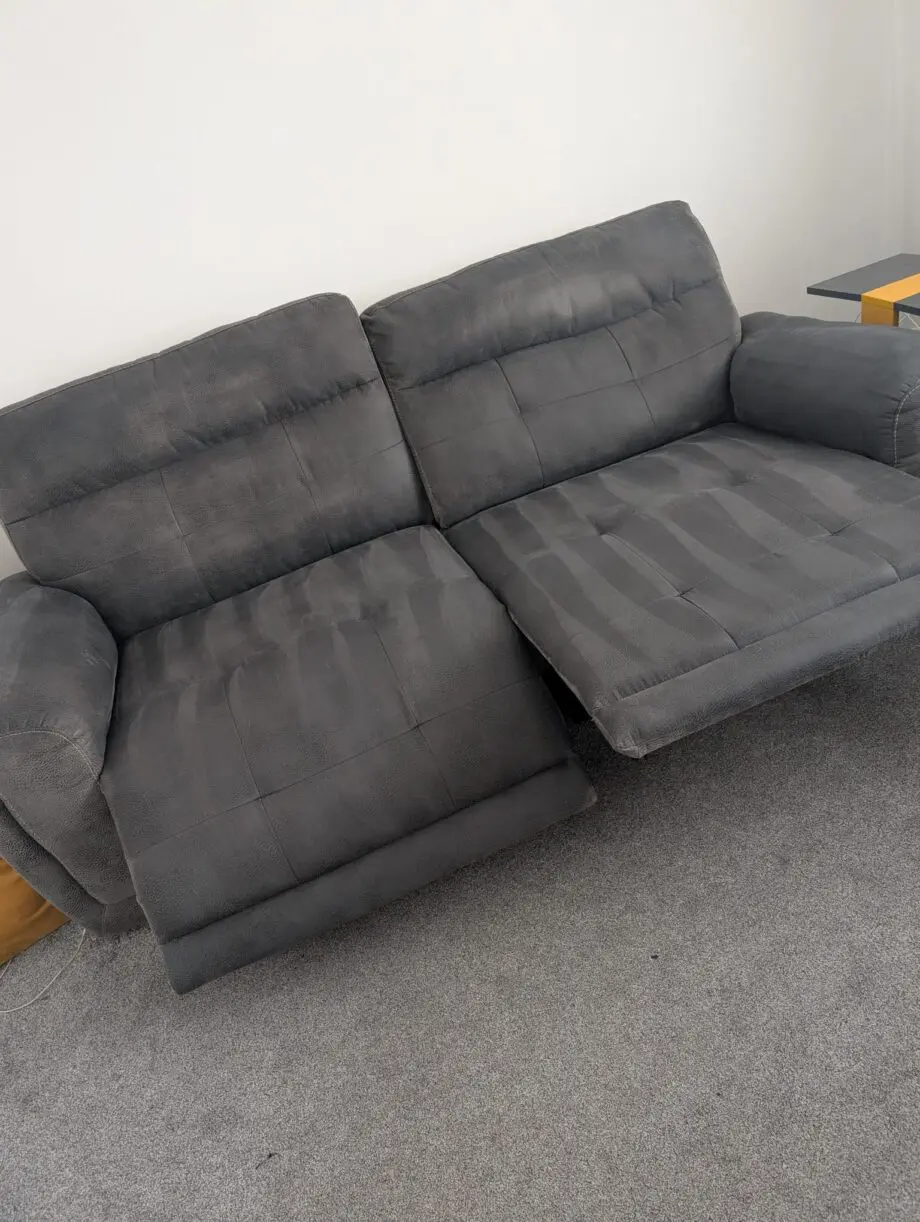Electric reclining sofa set