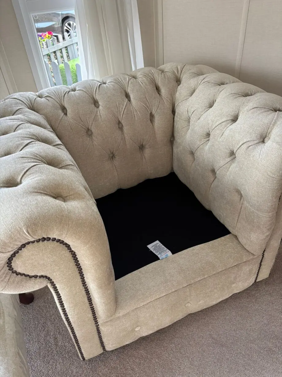 Chesterfield sofa set