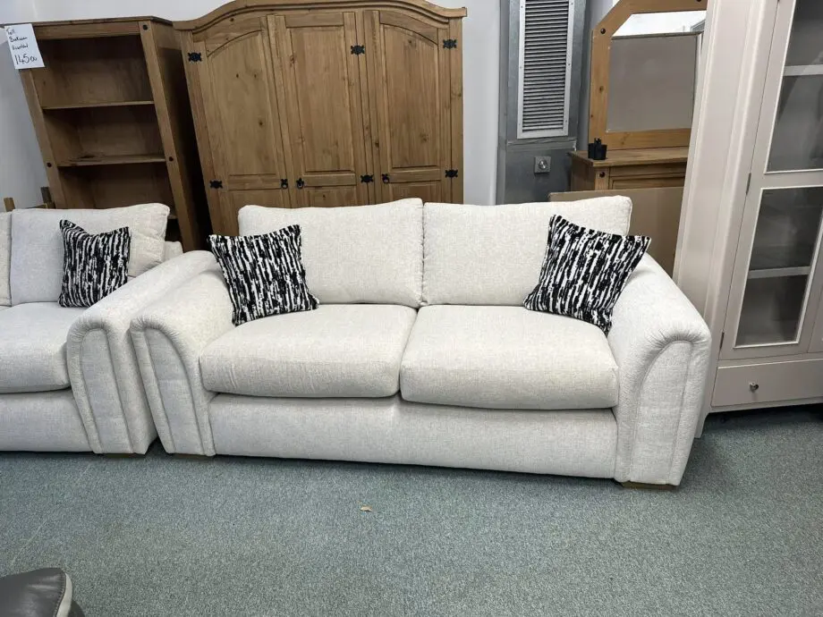3+2 Loveseat For Sale - Cash On Delivery & Free Home Delivery