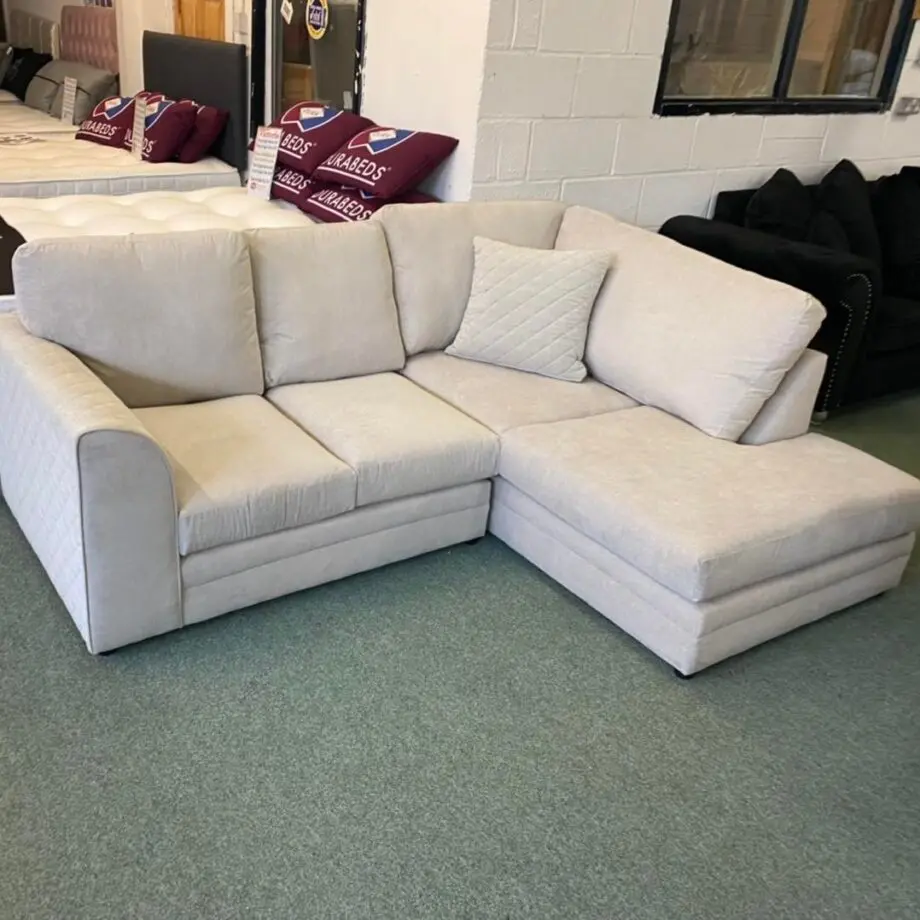 4 Seater Corner Sofa Available At a very reasonable price