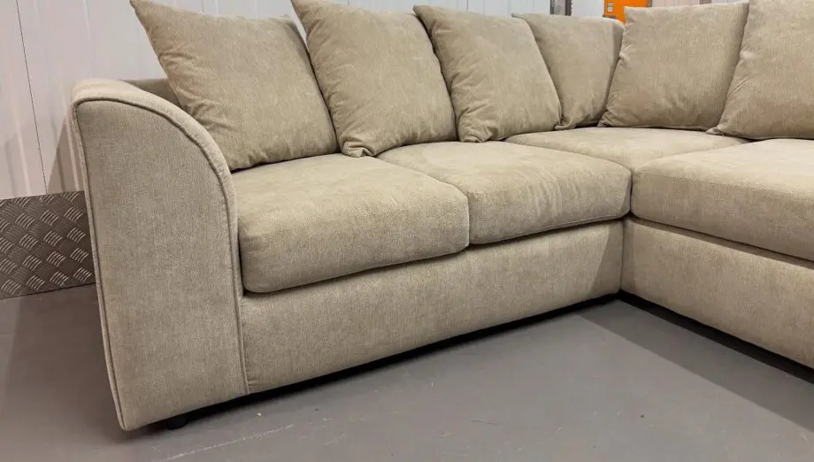 Sofa Club 4-Seater Corner Sofa – Space-Saving Comfort