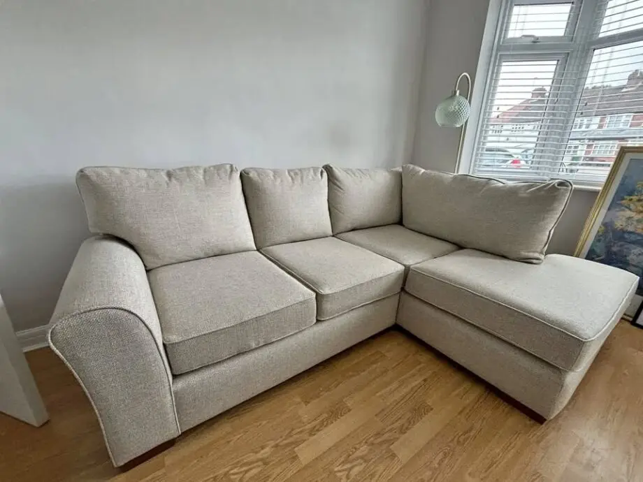 Lounge Chaise 4 Seater Corner Sofa For Sale / Left hand & Right Hand Corner Sofa