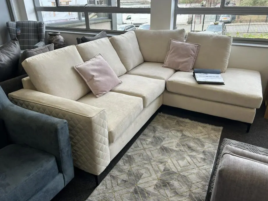 Chelsea Corner Sofa With Chrome Legs