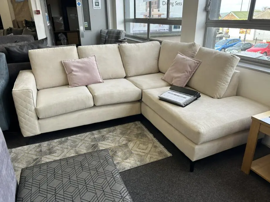 Chelsea Corner Sofa With Chrome Legs