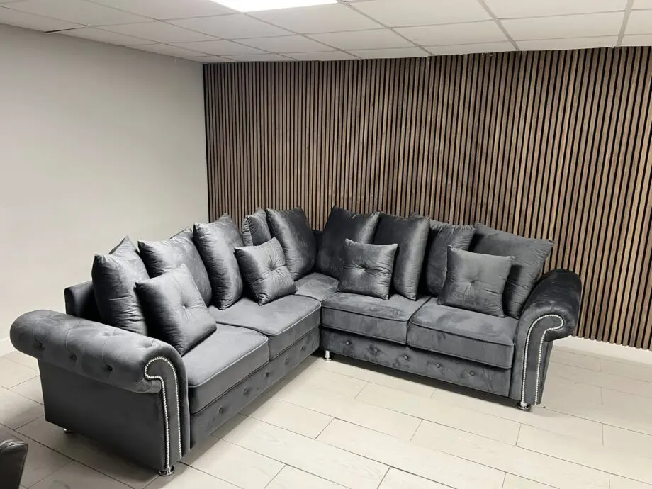 Chesterfield Ashwin Sofa || 5 Seater Corner & 3+2 Sofa Set For Sale