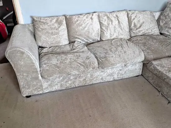4 seater L shape sofa