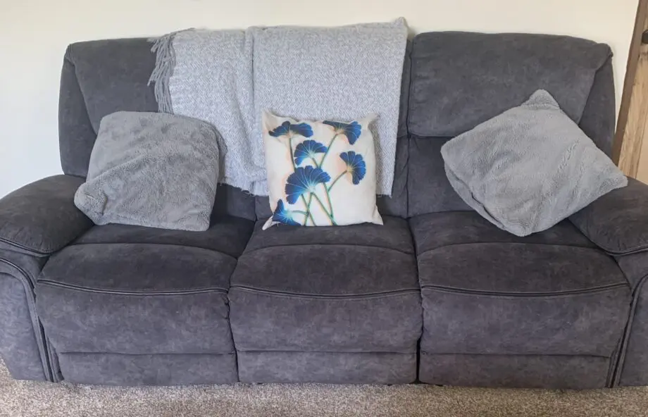 3+2 grey reclying sofas from smoke free house in great condition no tears or marks