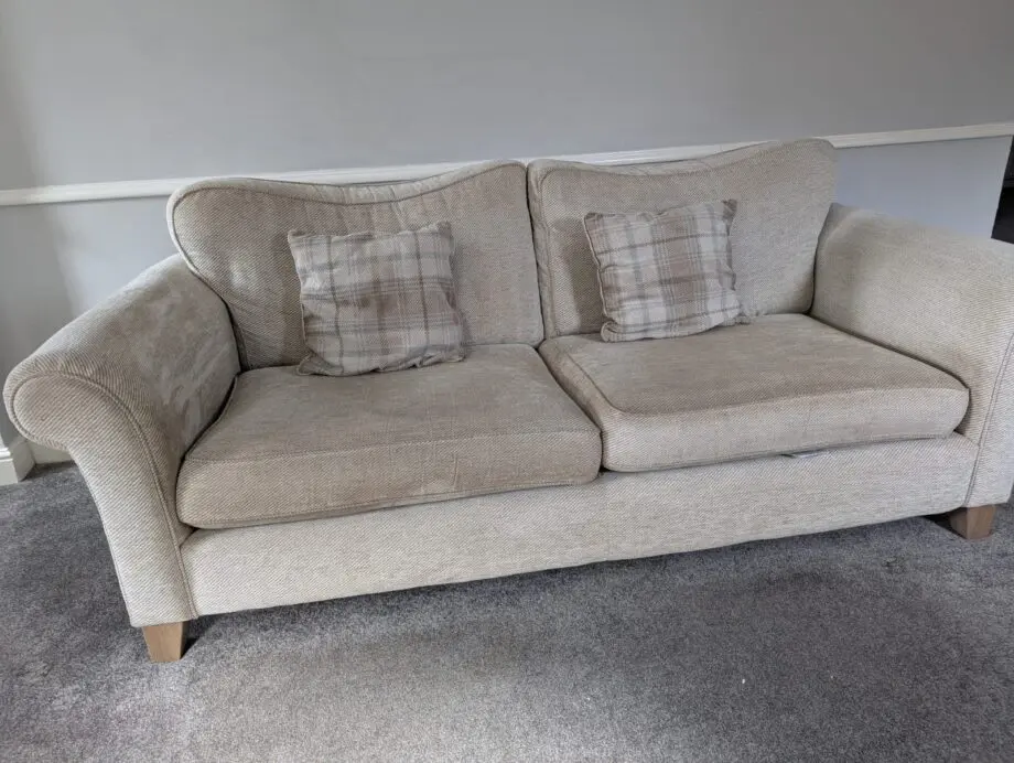 DFS Country Living Morland 4‑Seater Sofa – Original Price £1,299 – Great Condition