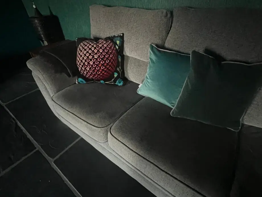 Lovely Grey Fleck Corner Sofa
