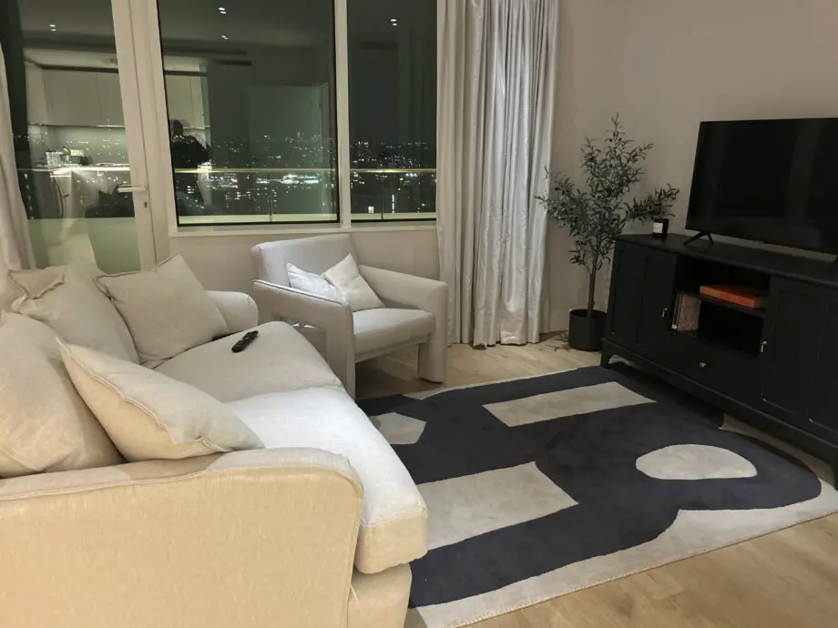Small Smooch Loaf Sofa - next to new