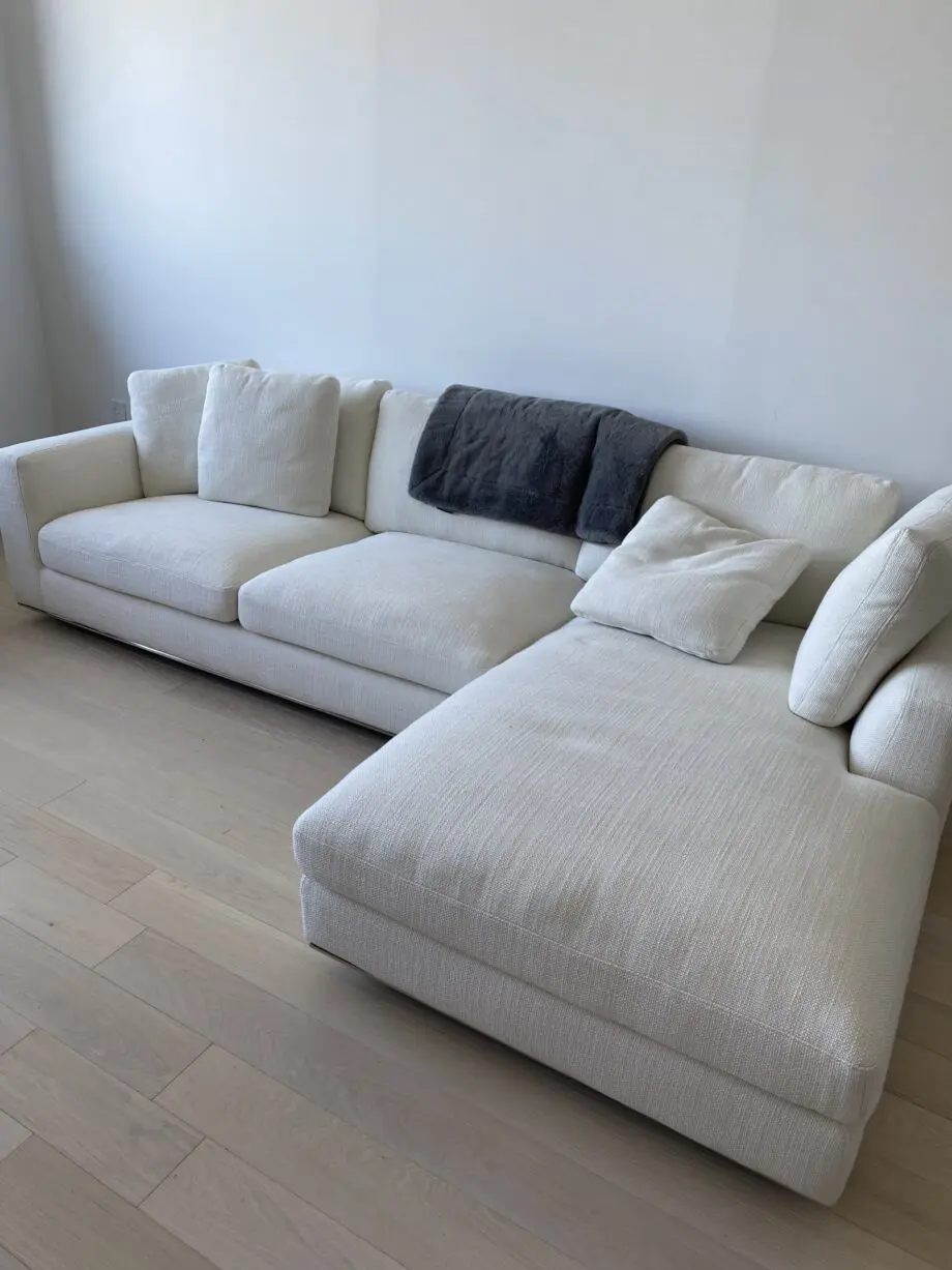 Loaf Comfortable Corner - L-Shaped Sofa For Sale