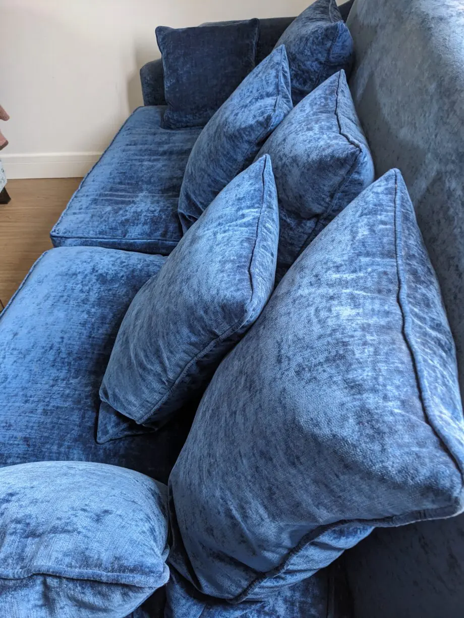 Blue Velvet Settee