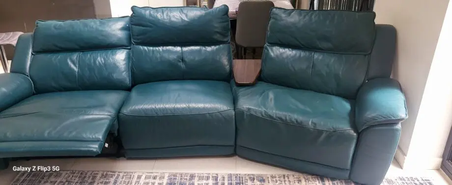 SCS 4 seater Leather sofa