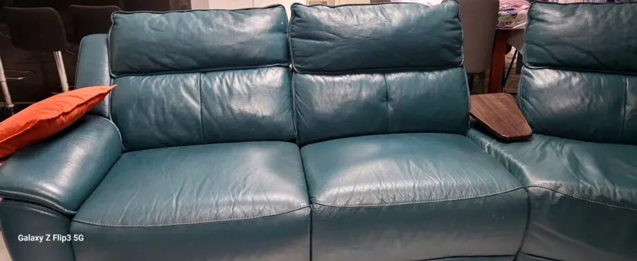 SCS 4 seater Leather sofa
