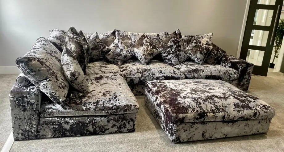 Stunning barely used crushed velvet modern L shape sofa from DANSK