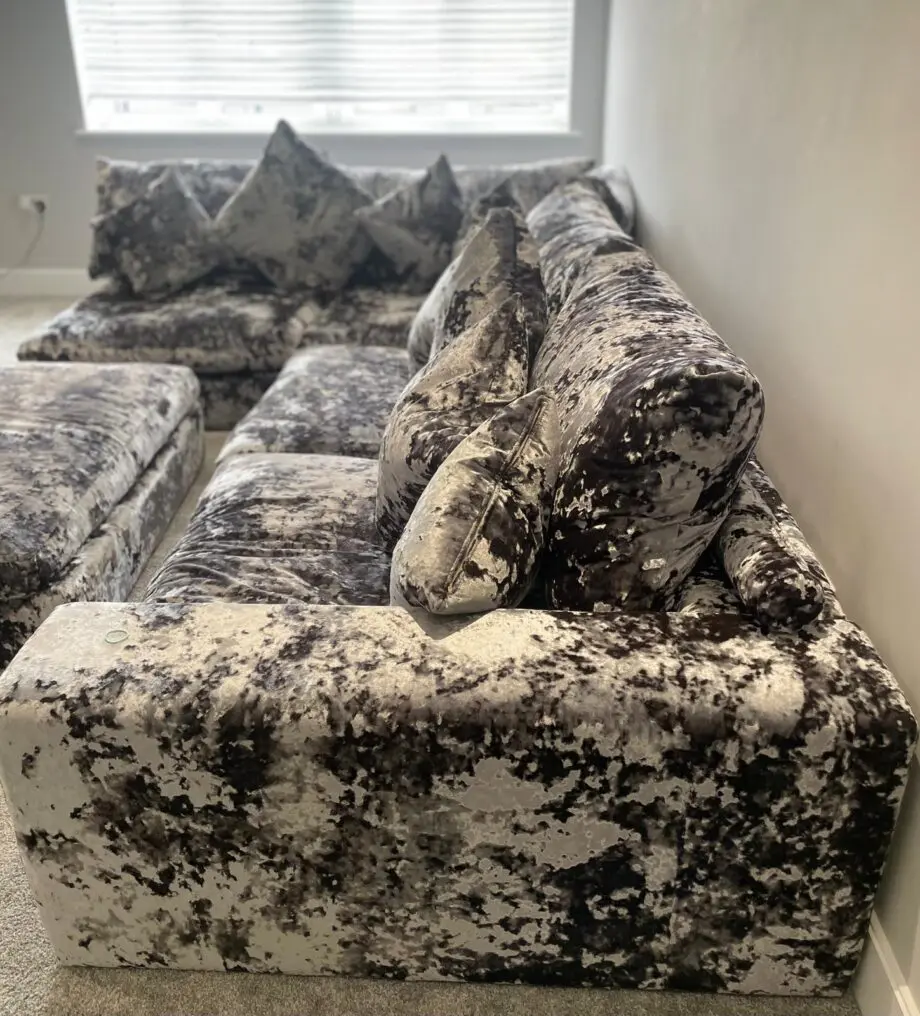 Stunning barely used crushed velvet modern L shape sofa from DANSK