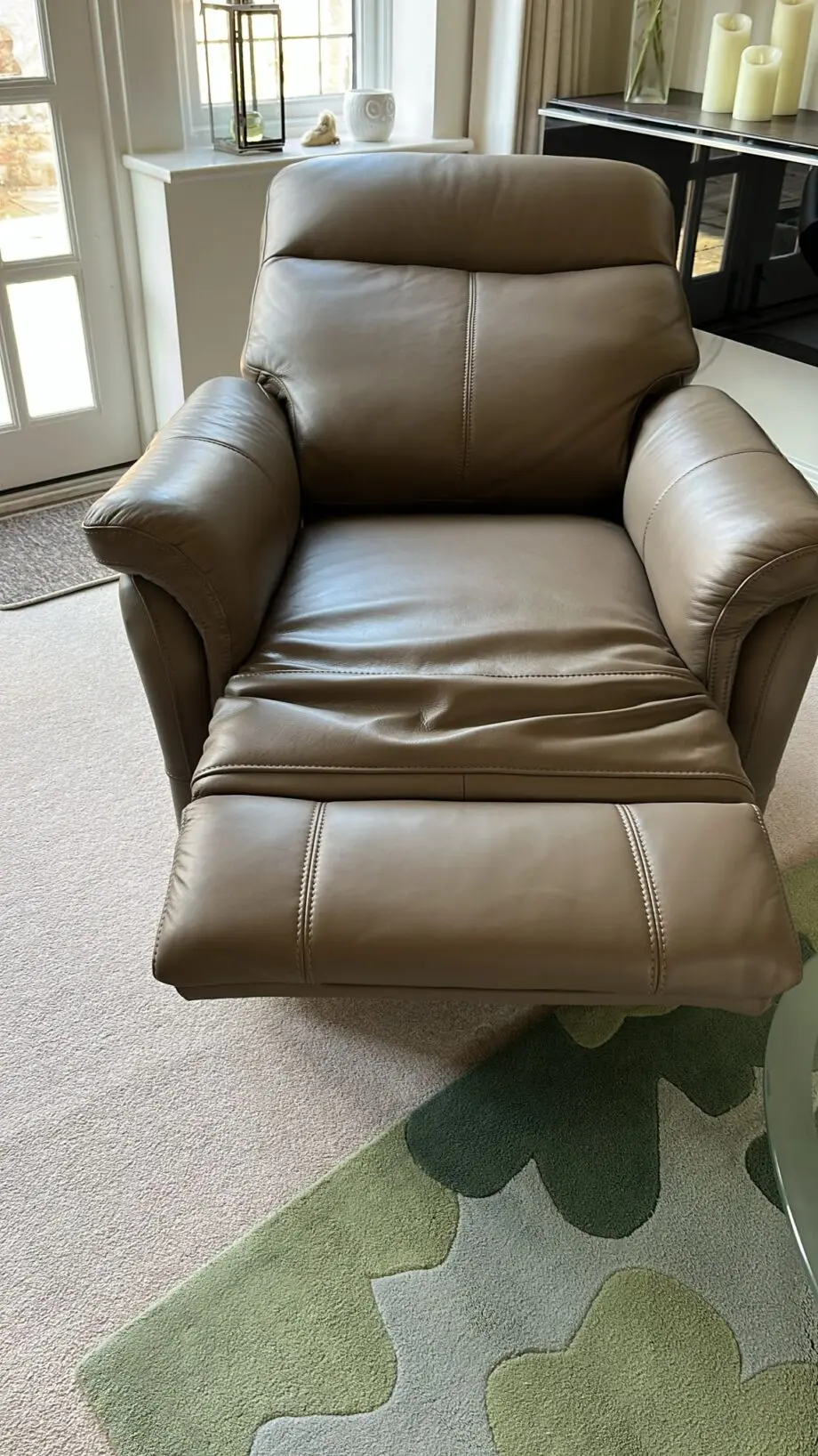 3 Lazy Boy Electric Recliner Sofa + Chairs Leather